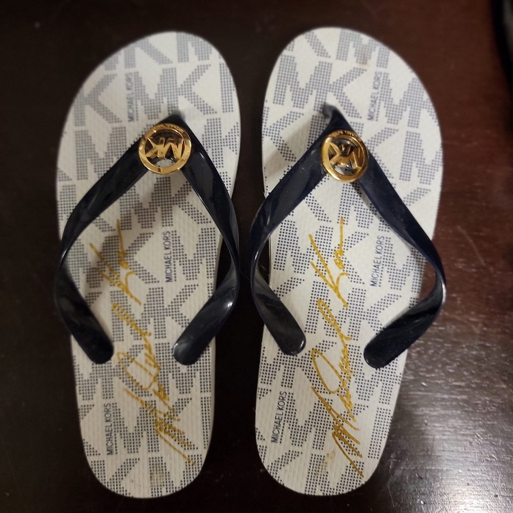 Michael kors Navy Flip Flops